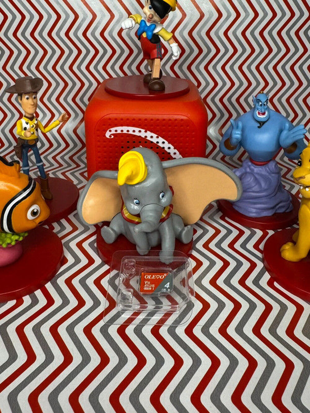 Carte SD enceinte musiques/histoires Disney Altaya Jeux / jouets