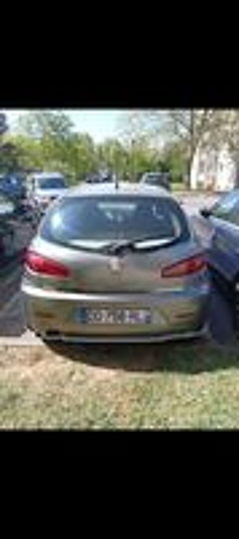 147 1.9 JTD - 115 S&eacute;lective 2005 occasion 77000 Melun