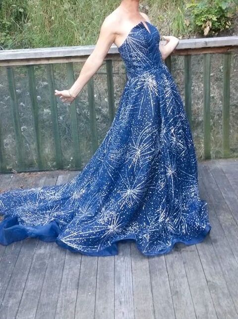 Robe de soirée 200 Frontignan (34)