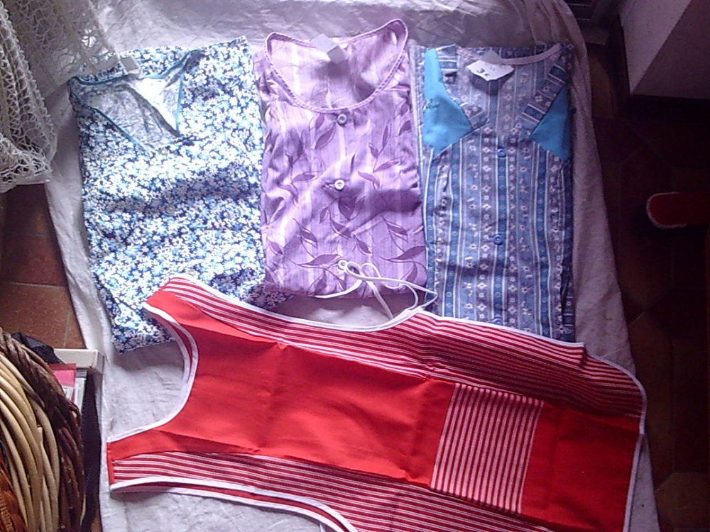 Robes-Tabliers de Cuisine T. U + T44 + T56 Vêtements