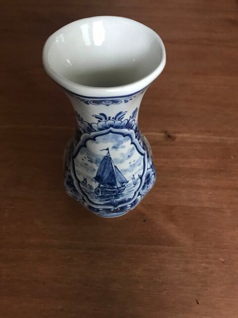 Vase en porcelaine 5 Fleury-les-Aubrais (45)