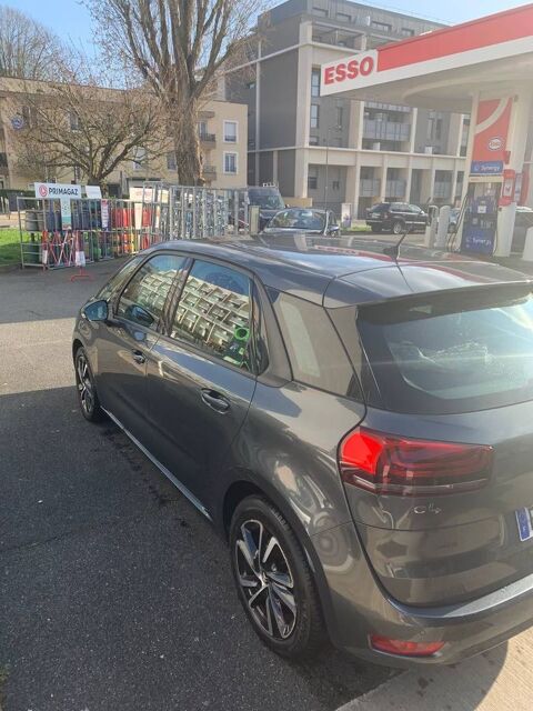 Citroen c4 picasso phase II - 2016 Motorisation : 1.6L Blue