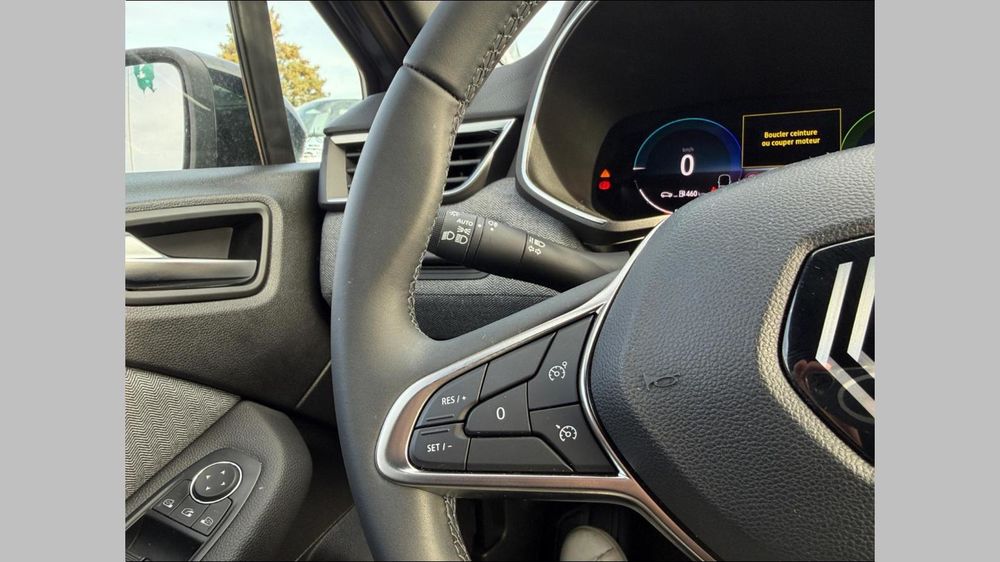 Clio V Clio E-Tech full hybrid 145 Techno 2024 occasion 91200 Athis-Mons