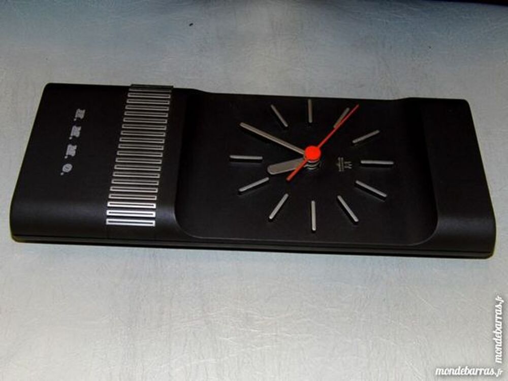 Pendule murale horloge design 80 vintage AACHEN Décoration