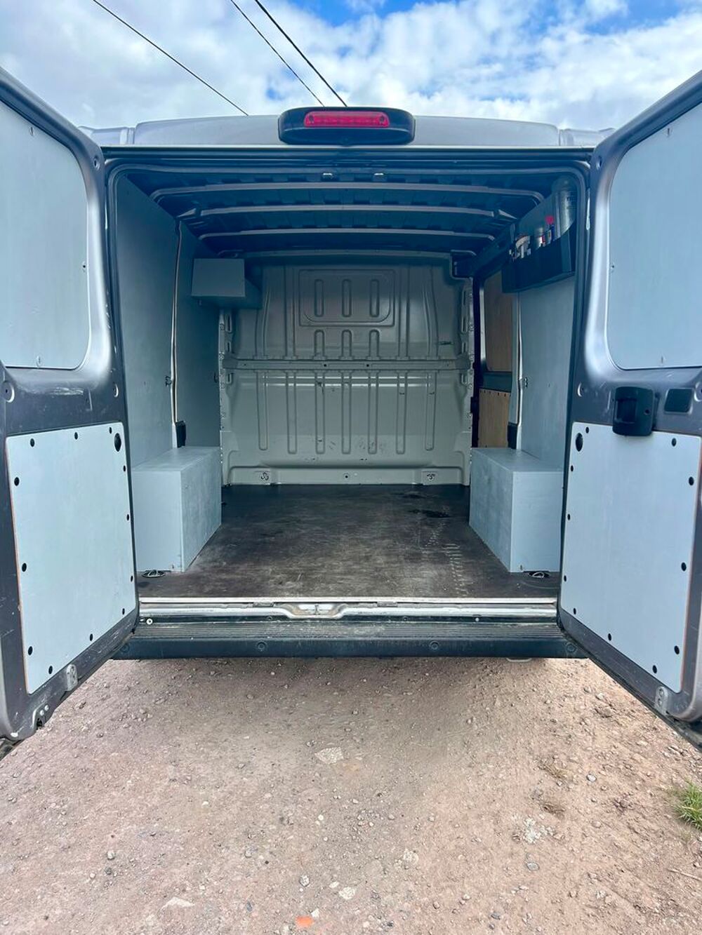 Boxer BOXER TOLE 335 L1H1 BLUEHDI 120 S&S ASPHALT 2022 occasion 59263 Houplin-Ancoisne