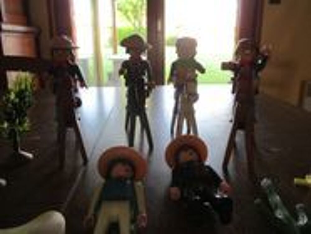 Divers playmobil et accessoires Jeux / jouets