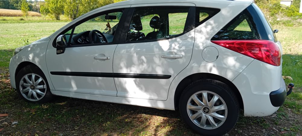 207 SW 1.4 VTi 95ch Premium 2010 occasion 17500 Saint-Hilaire-du-Bois