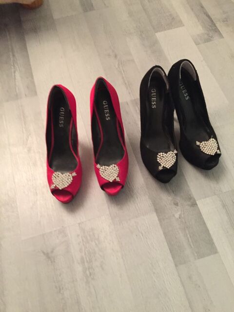 2 paires d'escarpins  GUESS 200 Antibes (06)