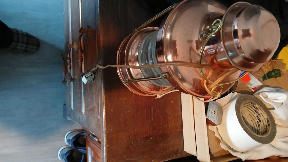 armoire avec un c&ocirc;t&eacute; pendri et un c&ocirc;t&eacute; aitagere Meubles