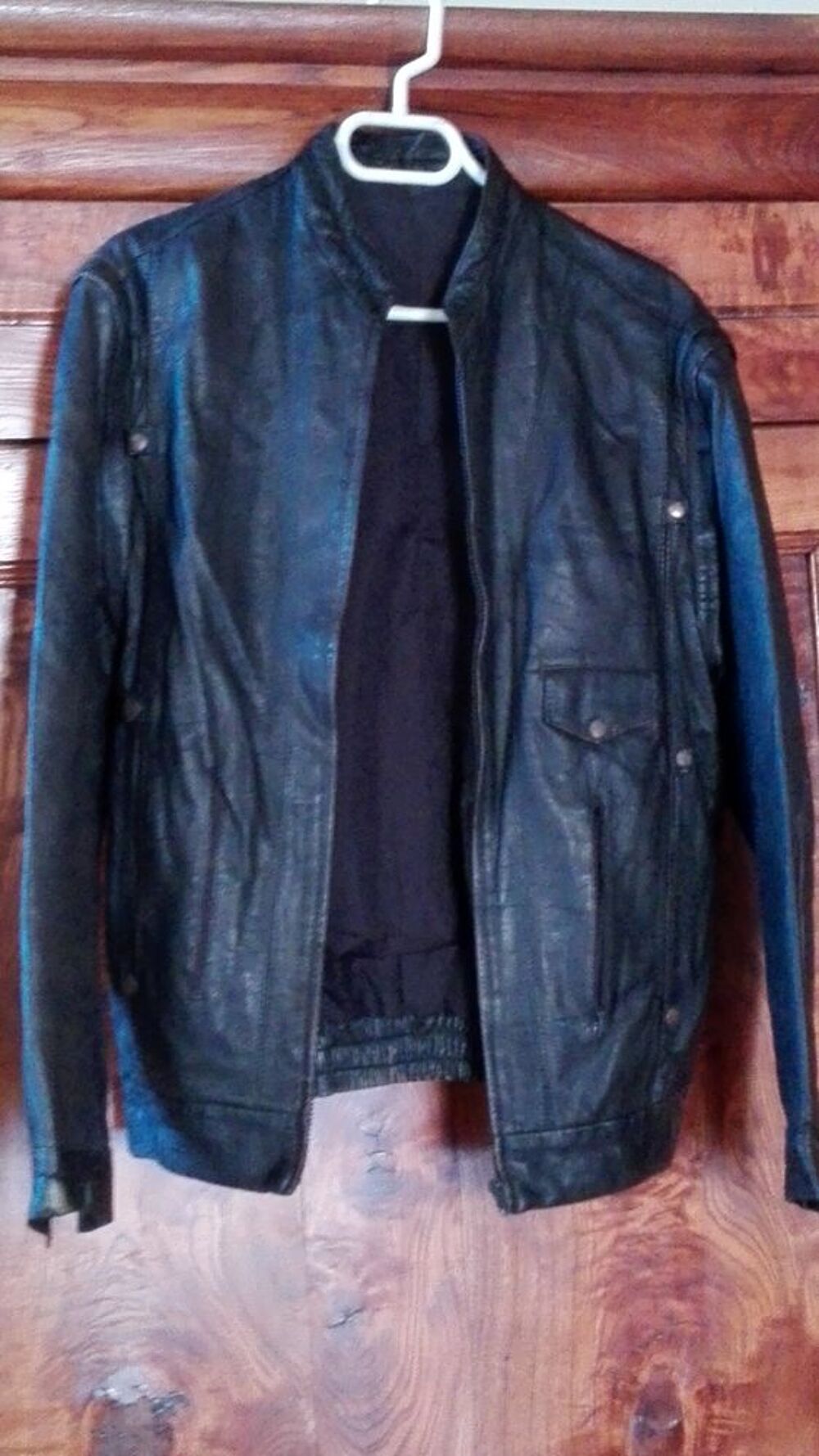 Blouson cuir noir Vêtements