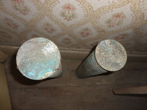 Cartouches d'obus anciens 25 Blois (41)