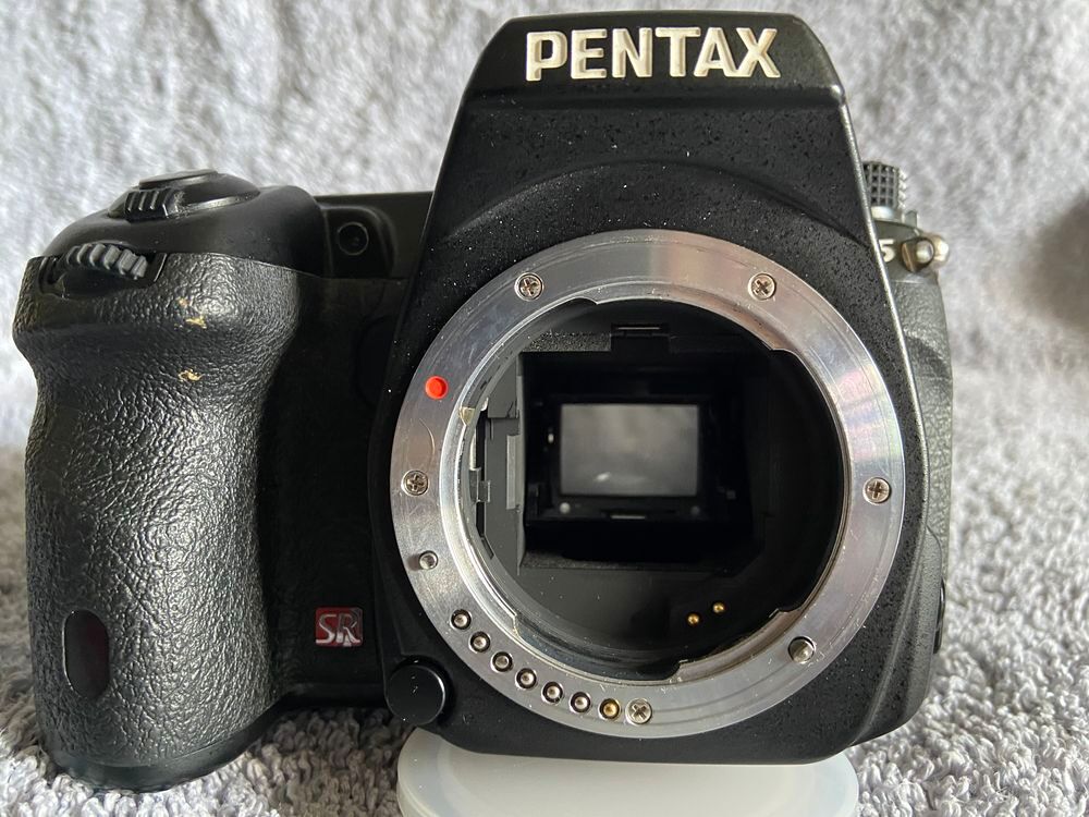 PENTAX K5 + 17-70 mm f4 + 60-250mm f4 + nombreux accessoires Photos/Video/TV