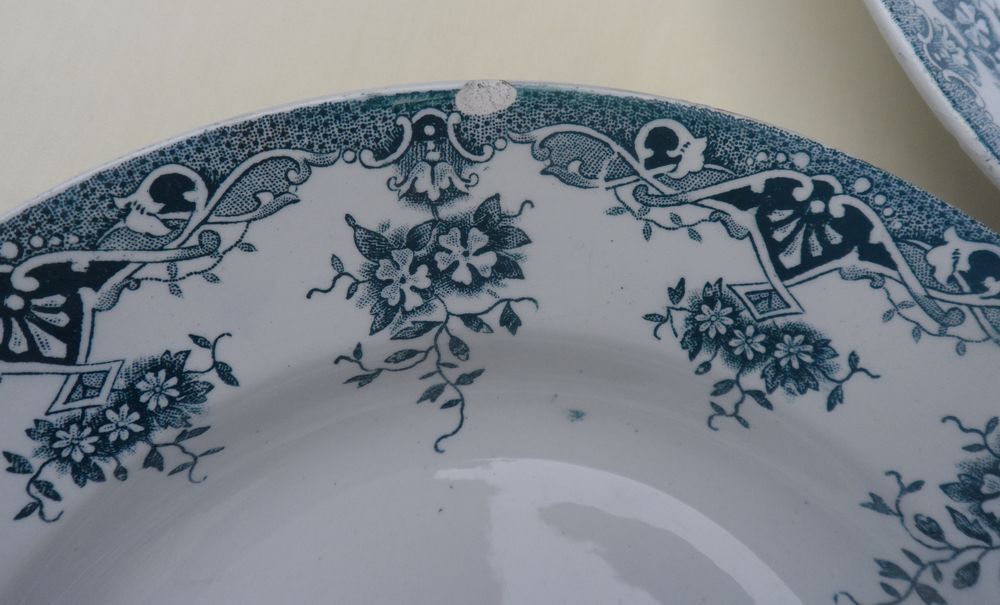 3 assiettes d&eacute;co PRIMA de Saint Amans en c&eacute;ramique Cuisine