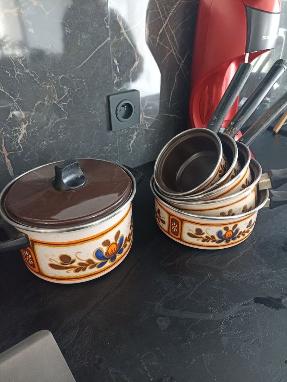 batterie de casseroles &agrave; induction ou au feu Electroménager