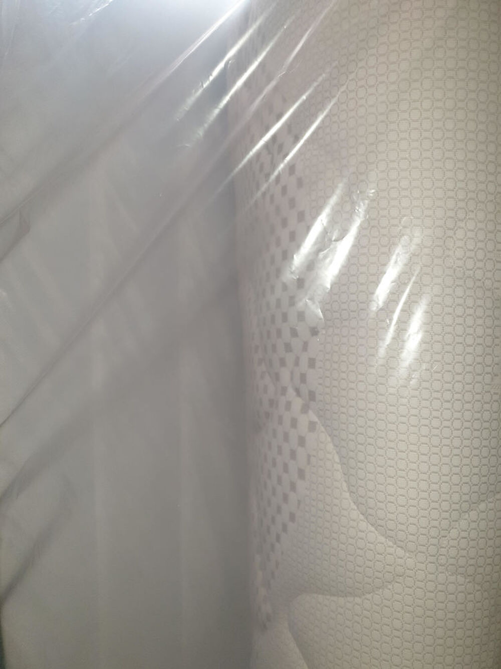 MATELAS
MESURE :160/200 Meubles