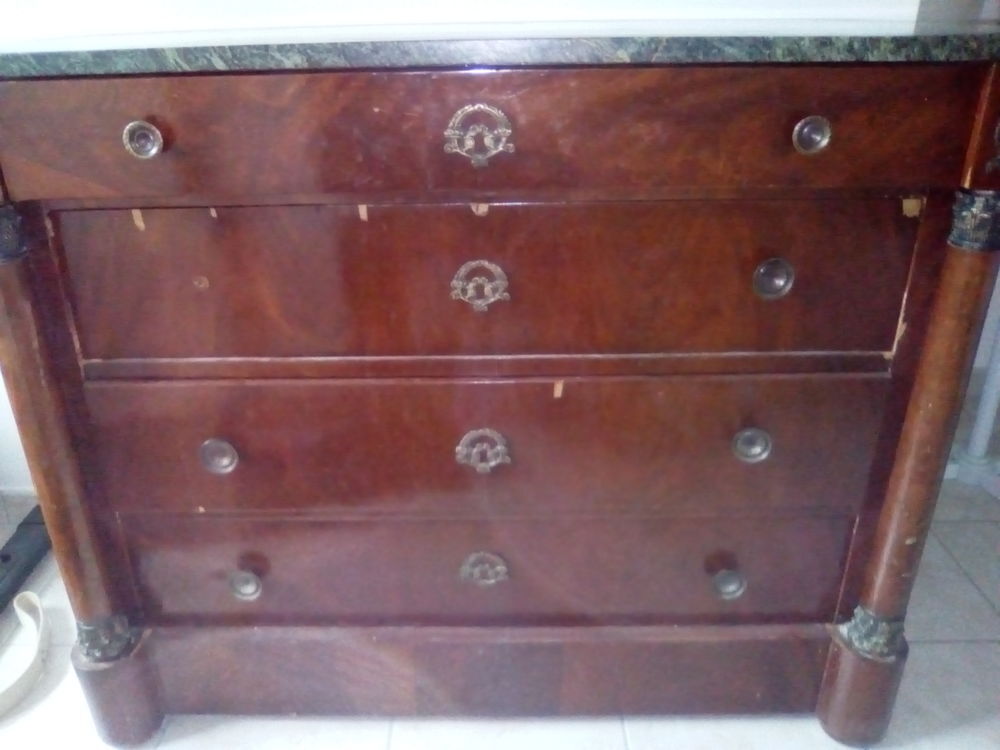commode chin&eacute;e acajou Meubles