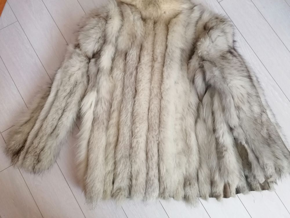 Veste de fourrure en renard bleu Vêtements