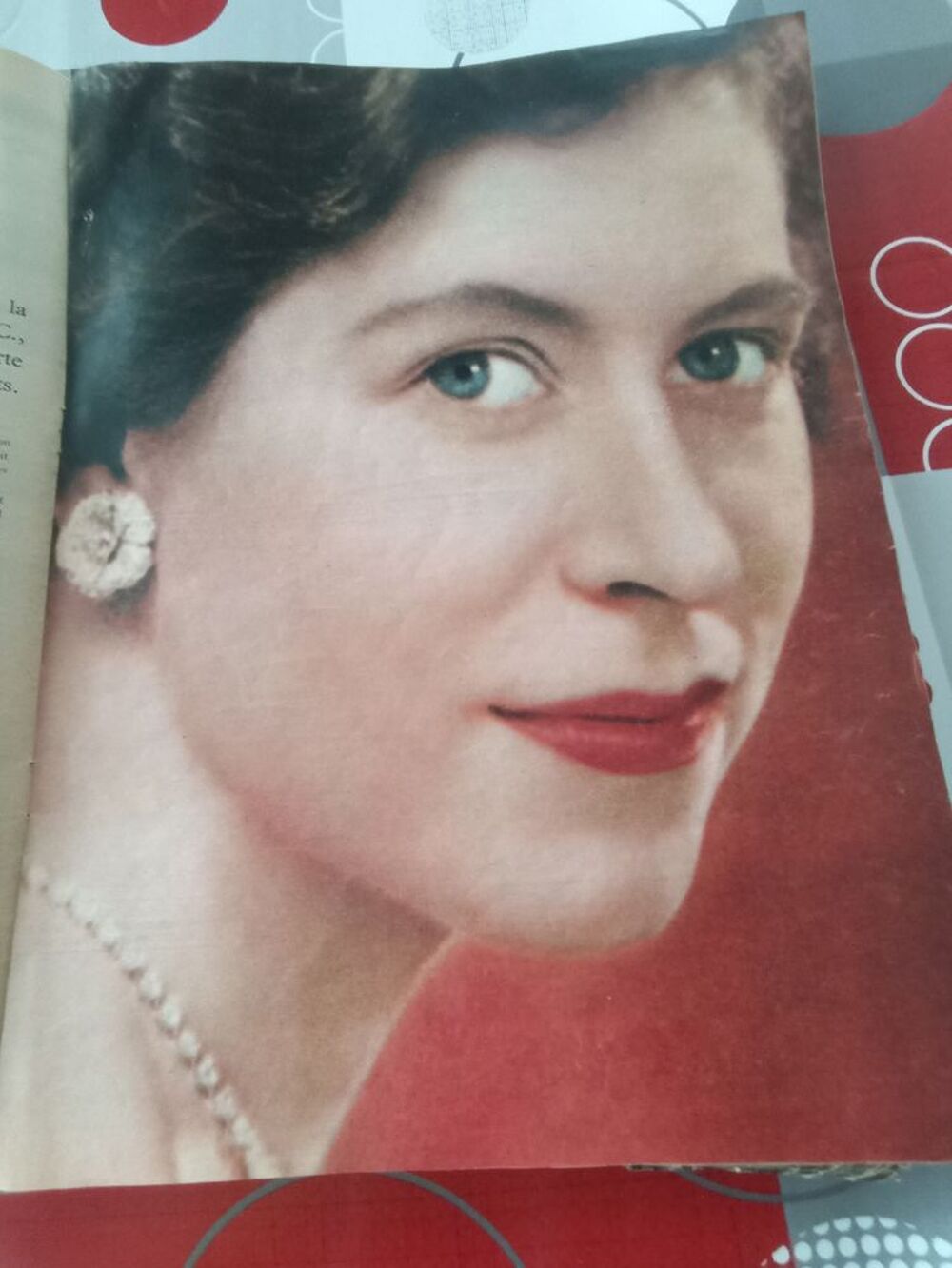 Revues Paris Match Editions Sp&eacute;ciales 