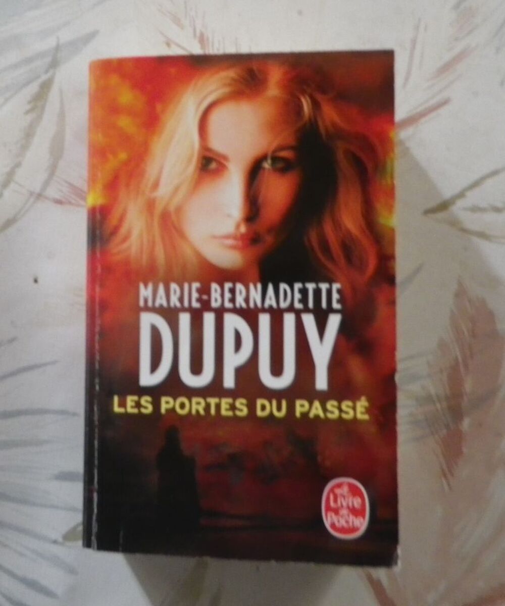 LES PORTES DU PASSE T5 L'ORPHELINE DES NEIGES de M.B. DUPUY Livres et BD