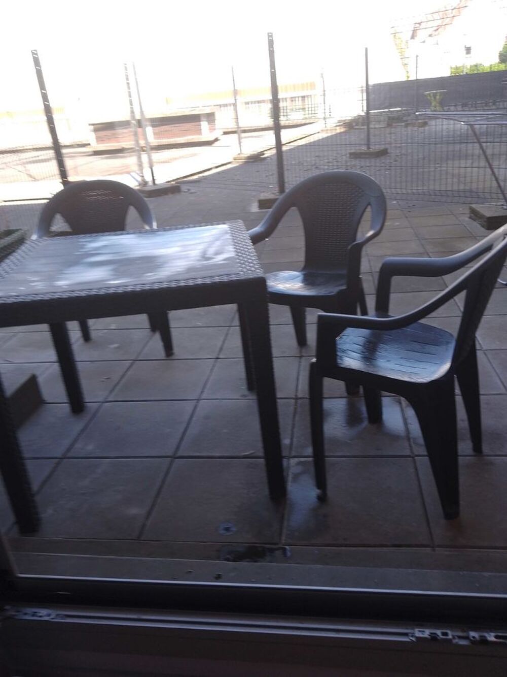 table et chaises Meubles