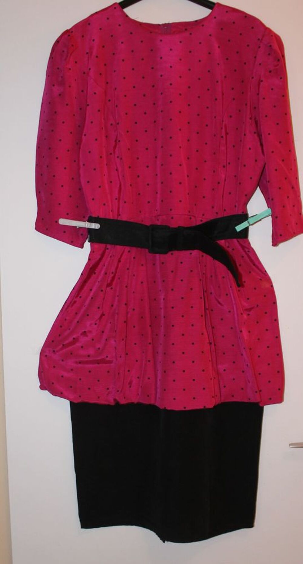 Robe de soir&eacute;e fuchsia &agrave; pois noirs, et noire - Vintage? T38 Vêtements