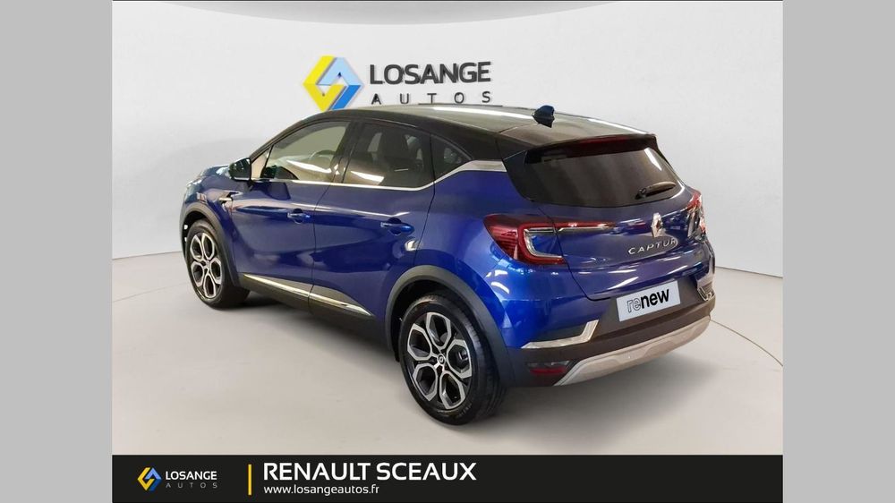 Captur E-Tech full hybrid 145 Techno fast track 2023 occasion 92330 Sceaux