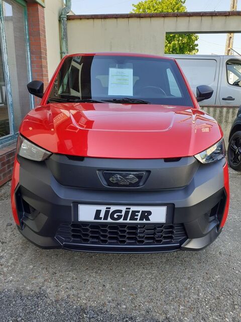 LIGIER Voiture sans permis  occasion La Fert&eacute;-Bernard 72400