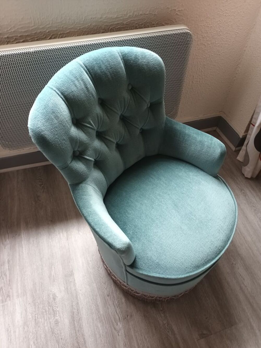Fauteuil. Crapaud Meubles