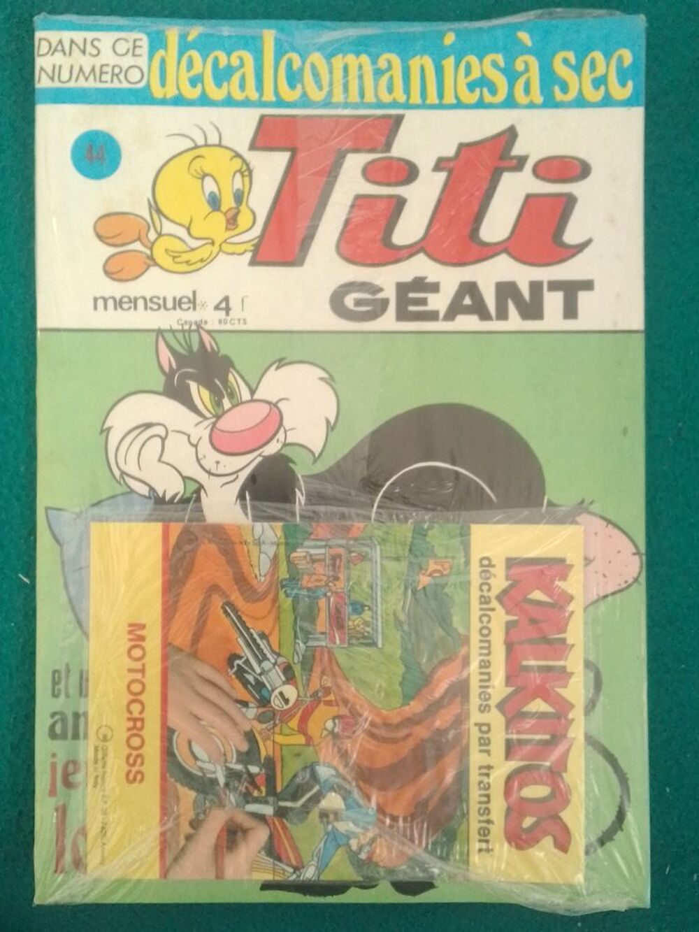 Journal Titi geant n&deg; 44 , neuf avec d&eacute;calcomanies Livres et BD
