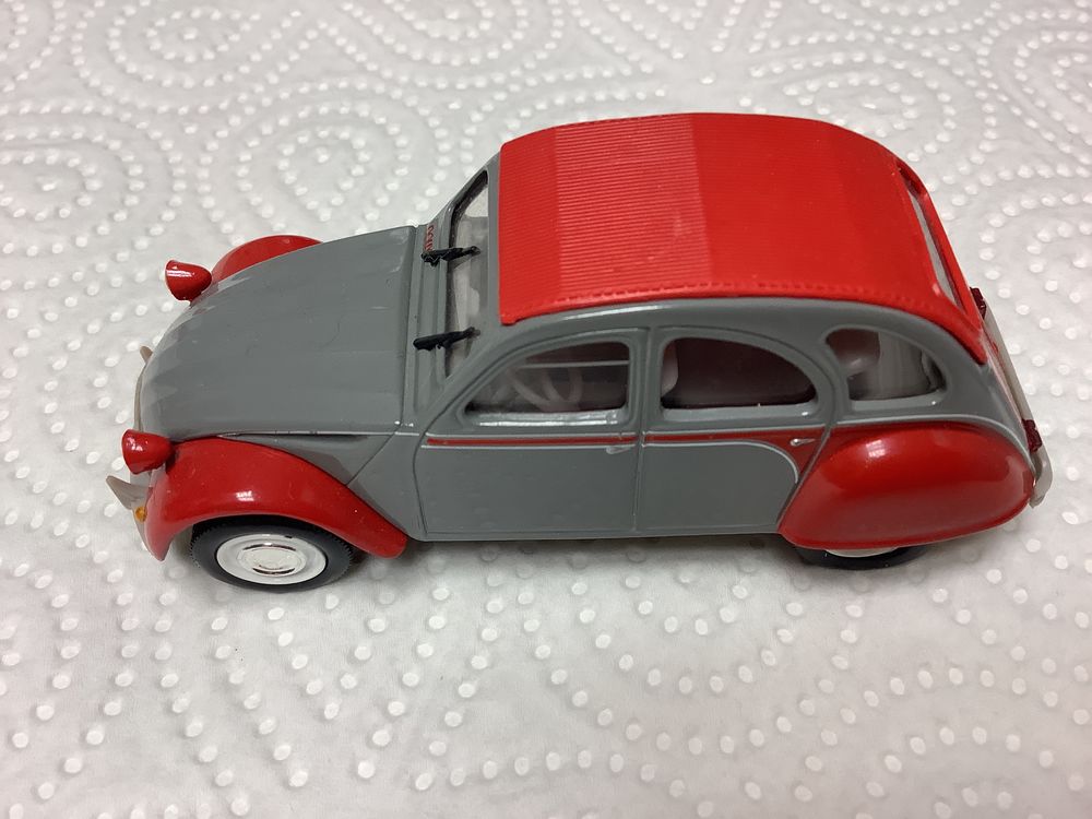 CITRO&Euml;N 2CV 6 1/43 voiture miniature 