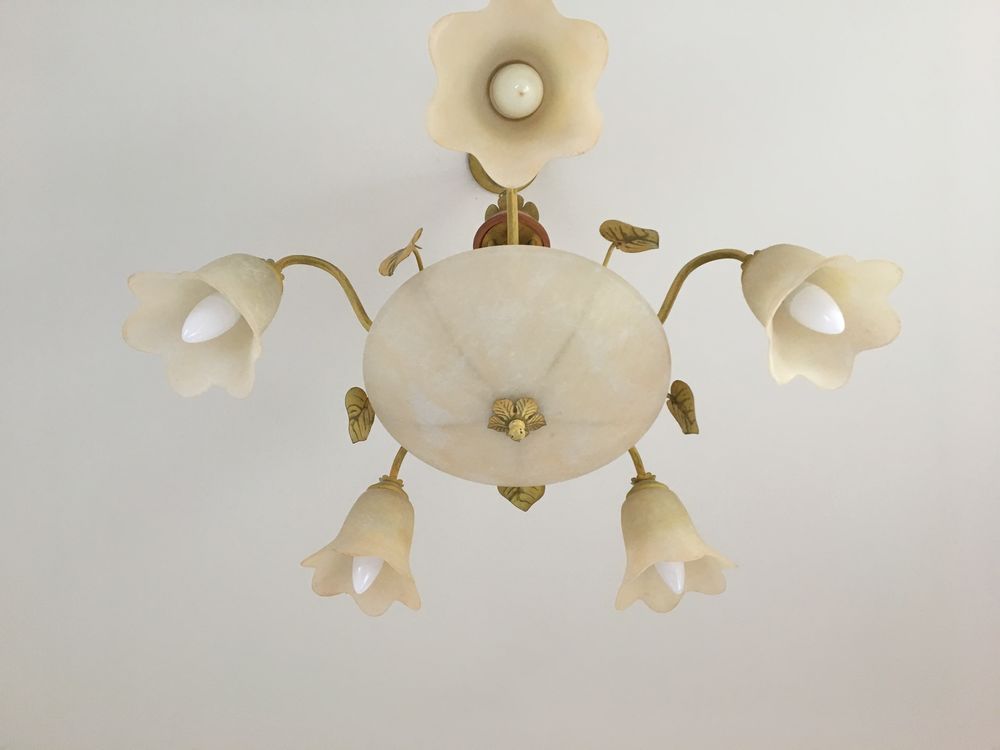Deux Lustres Et Deux Appliques Lot 55 Euros Meubles