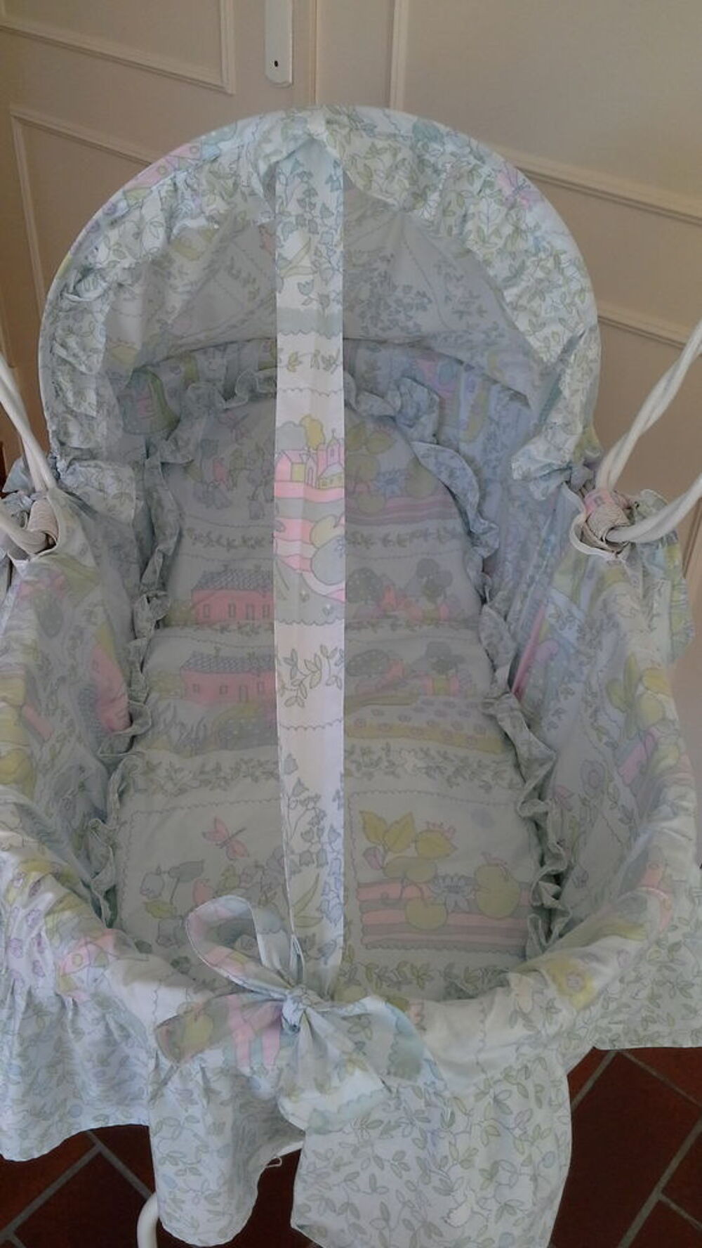 BERCEAU /COUFFIN Mobilier enfants