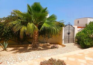  Maison � vendre 7 pi�ces 144 m� Midoun djerba
