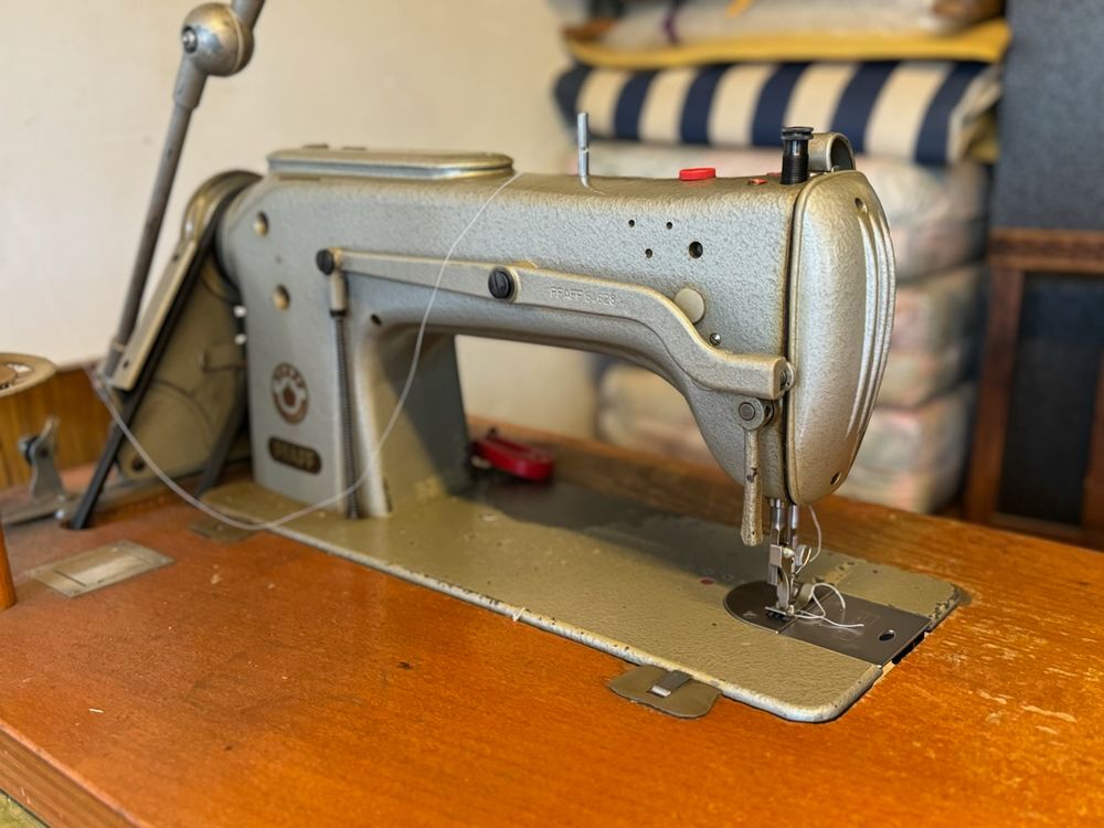 Machine &agrave; coudre PFAFF Bricolage