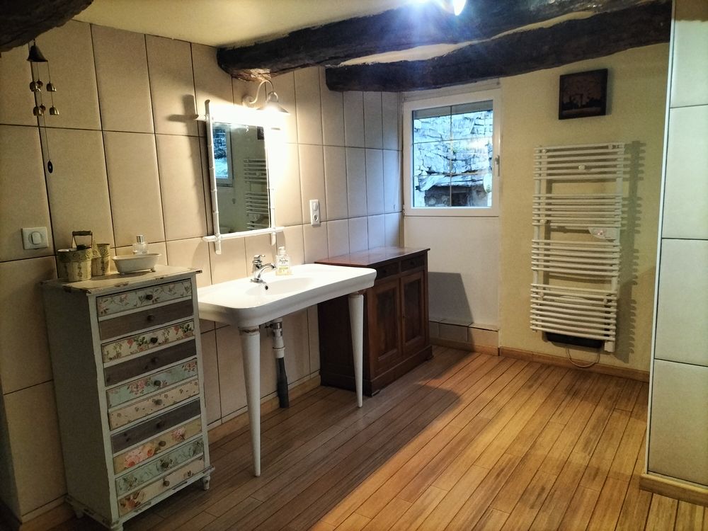 Vente Maison MAISON RENOVEE SECTEUR VAITE Argillières