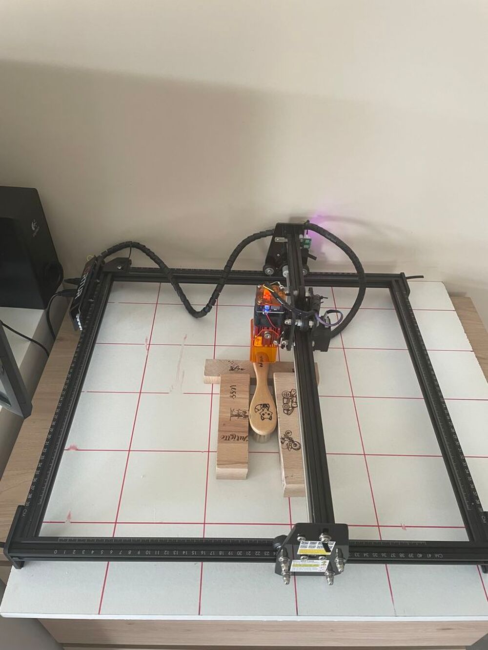 Machine &agrave; graver laser Matériel informatique