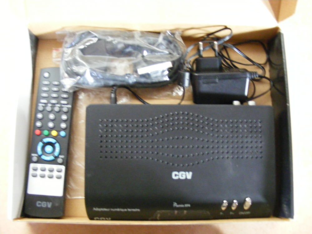 d&eacute;codeur TNT CGV premier ST4 Photos/Video/TV