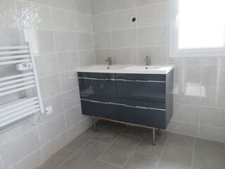  Villa à louer 4 pièces 87 m²