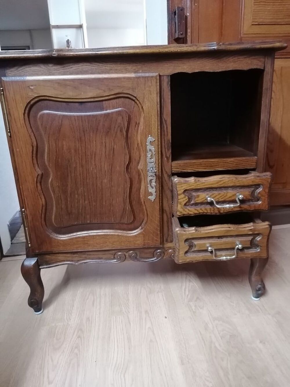 Meuble d'appoint ancien Jardin