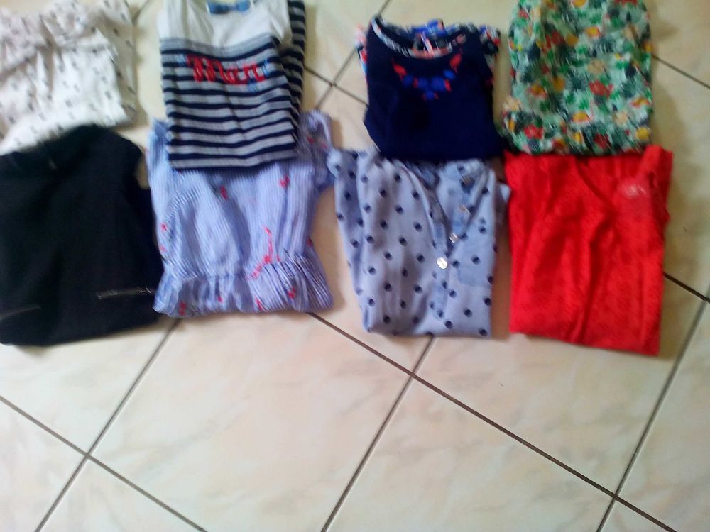 robe lots de quatre Vêtements enfants