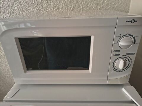 Micro Onde 30 Villeurbanne (69)