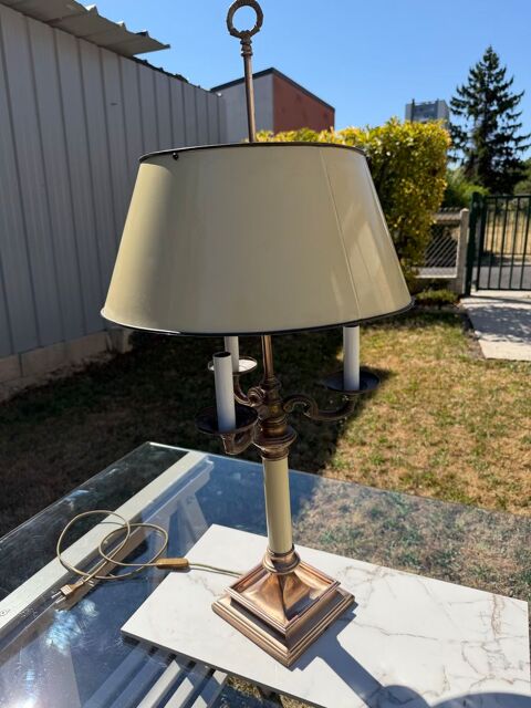 Lampe bouillotte style Empire    Roche Bobois   245 Le Vésinet (78)