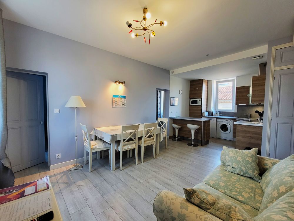   Appartement T4 meubl 70 m avec jardin Provence-Alpes-Cte d'Azur, Avignon (84000)