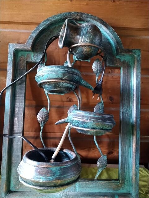 Fontaine mural 40 Le Haillan (33)