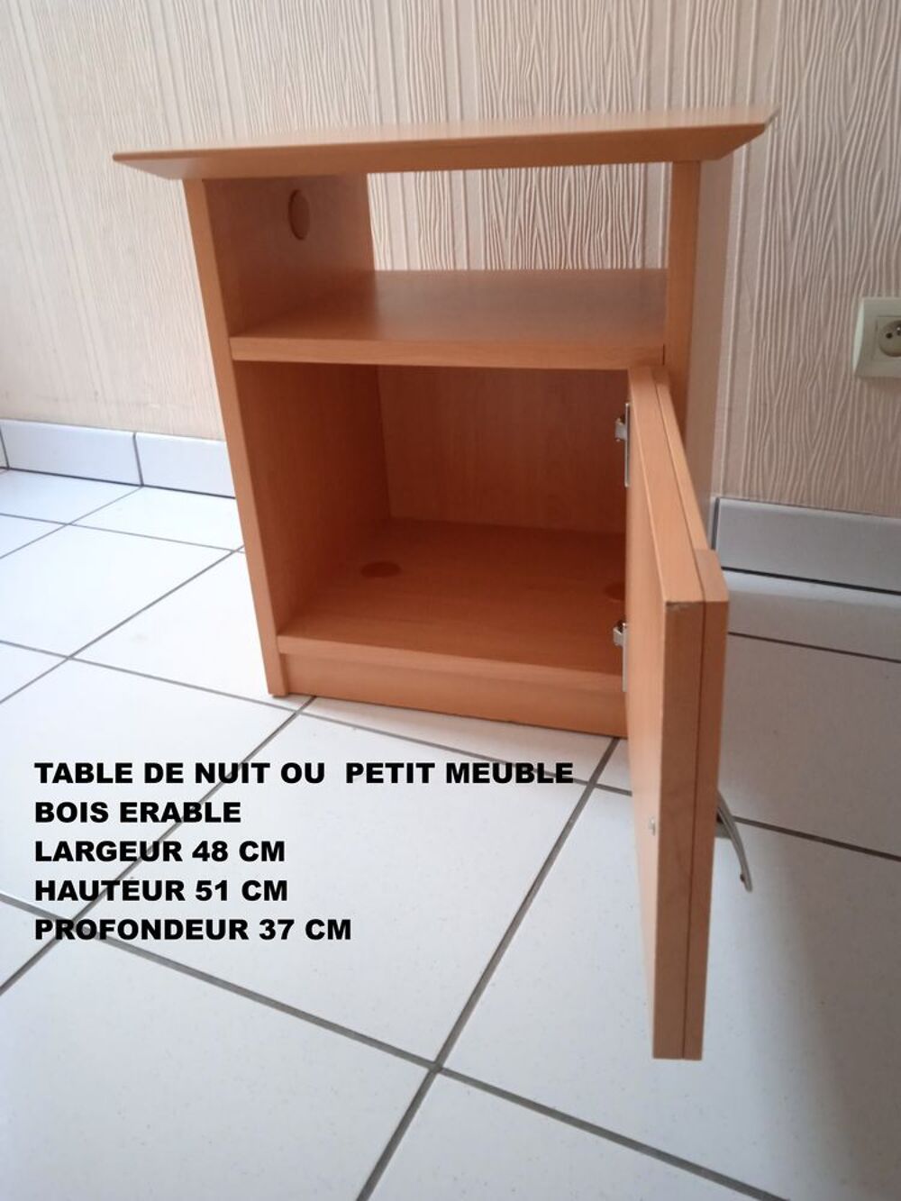 Table de nuit, de chevet, petit meuble, bout de canap&eacute; Meubles