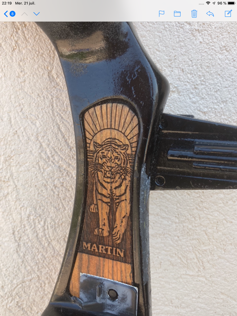 Arc de chasse � poulies  �MARTIN�  350 Six-Fours-les-Plages (83)