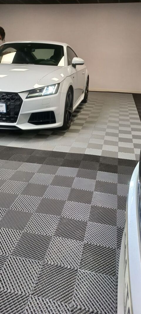 Audi TT Coup&eacute; 2.0 TFSI 230 S line 2015 occasion Brignais 69530