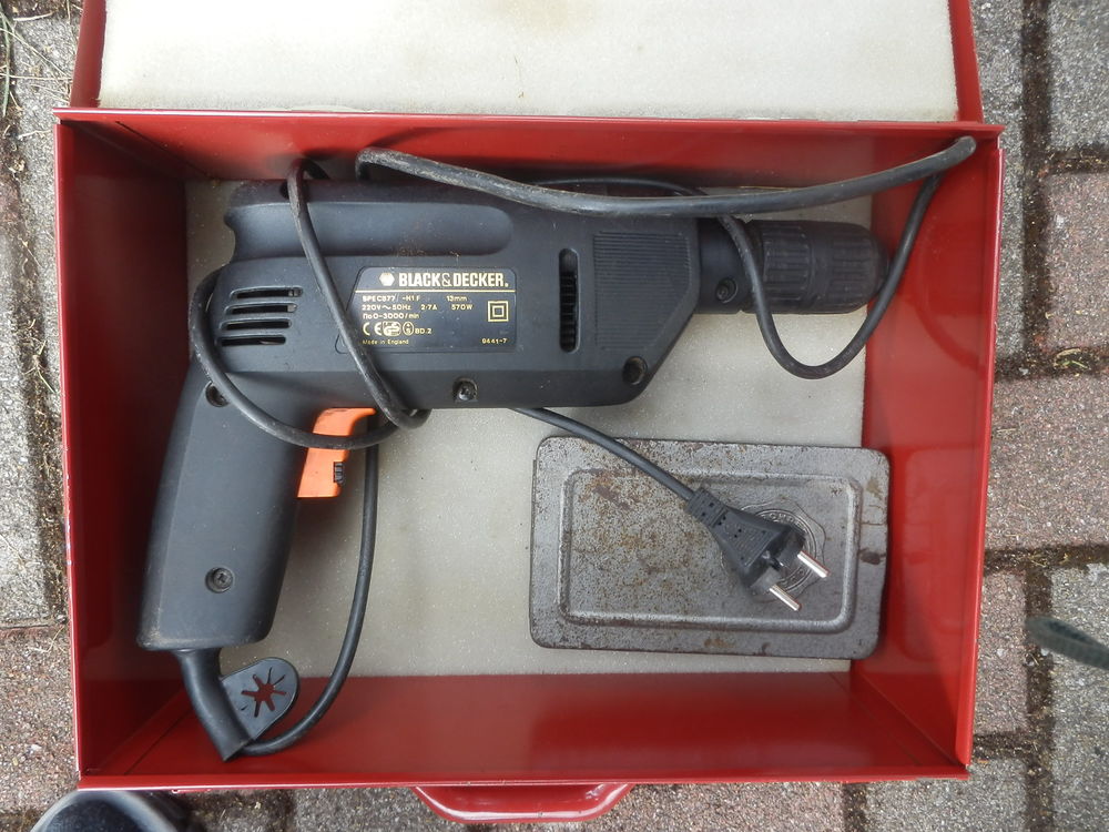 perceuse Black et Decker neuve 570 W Bricolage