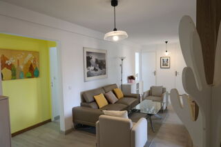  Appartement  louer 8 pices 115 m