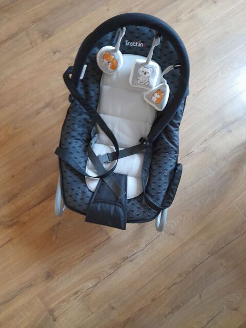 MAXI- COSI TRANSAT et BAIGNOIRE 65 St Brevin L Ocean (44)